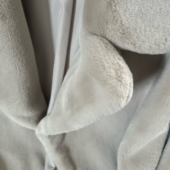 Faux Fur Coat in Cream - Picture 7 of 7